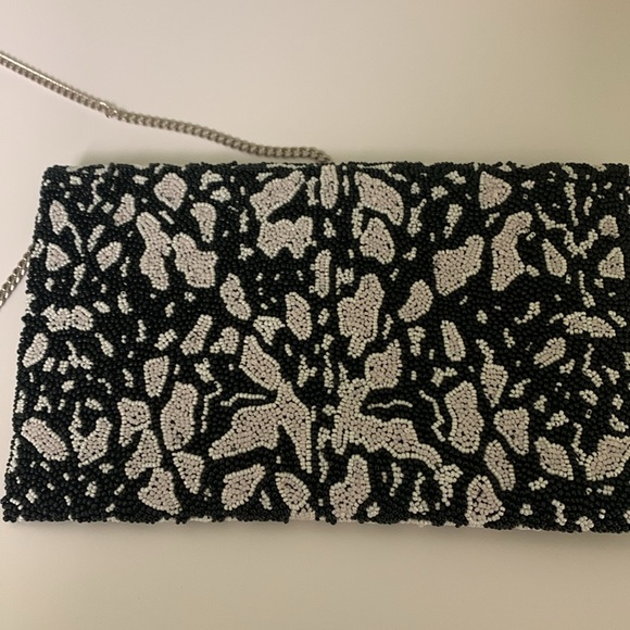 Tiana beaded bag - Picture 6 of 9